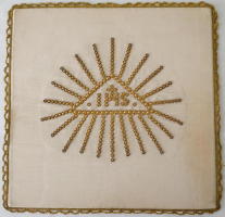 White Embroidered Chalice Pall